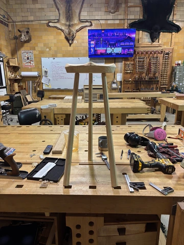 Process Detail for Small Stool for Putting on Your Shoes